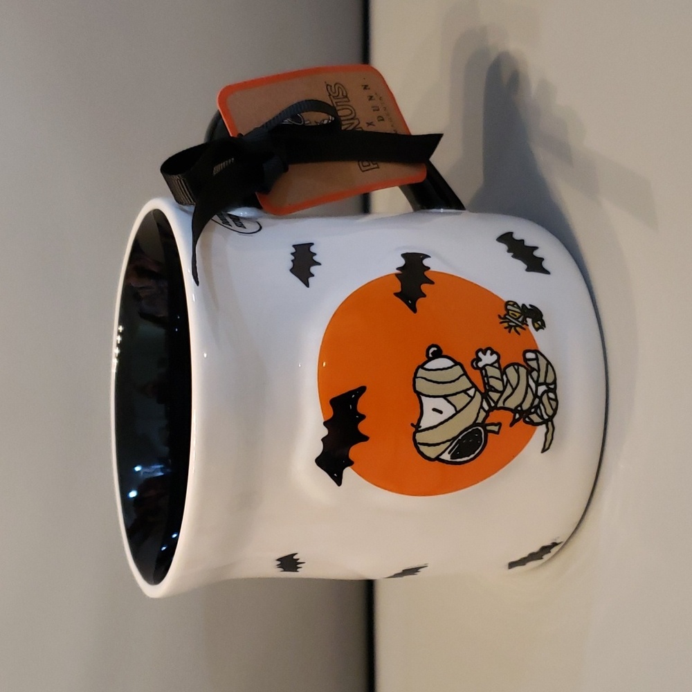Rae Dunn Peanuts Mummy Snoopy Woodstock Halloween mug NWT